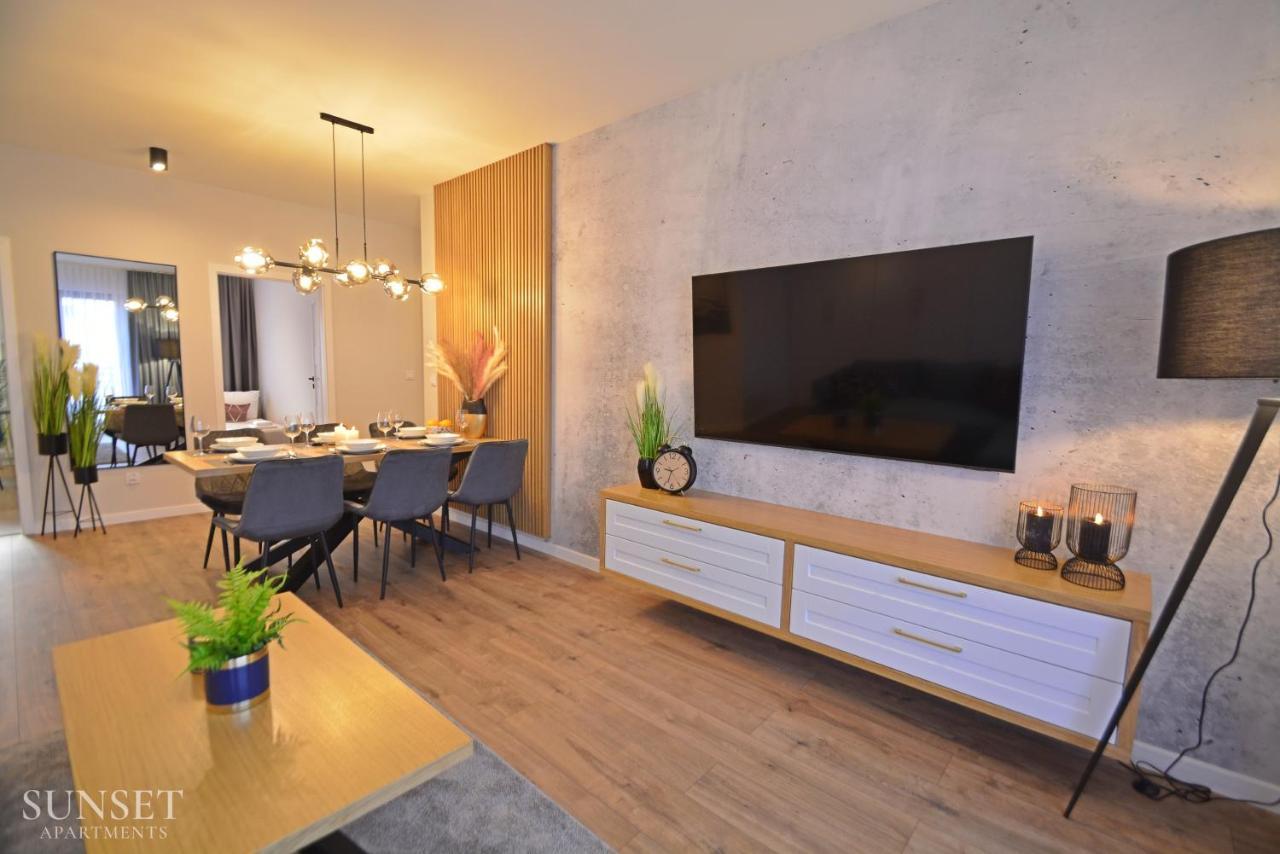 Świnoujście Platan - Sunset Apartments - Garaz מראה חיצוני תמונה