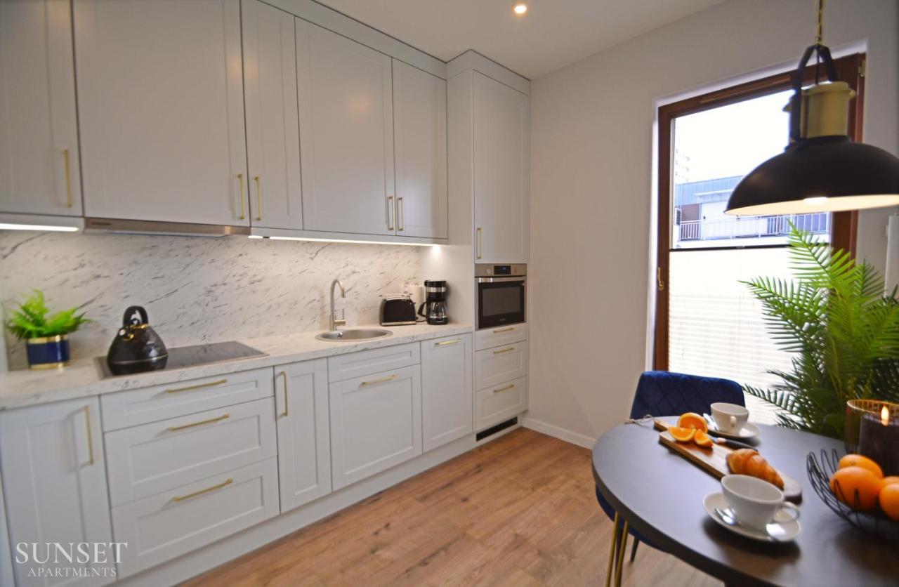 Świnoujście Platan - Sunset Apartments - Garaz מראה חיצוני תמונה